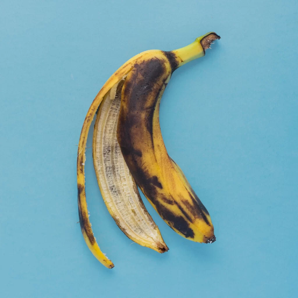 Cientistas transformam casca de banana em bioplástico