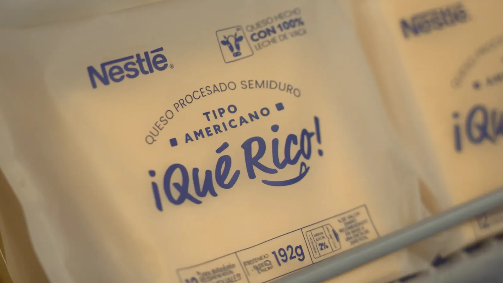 Queijo auto-embalado